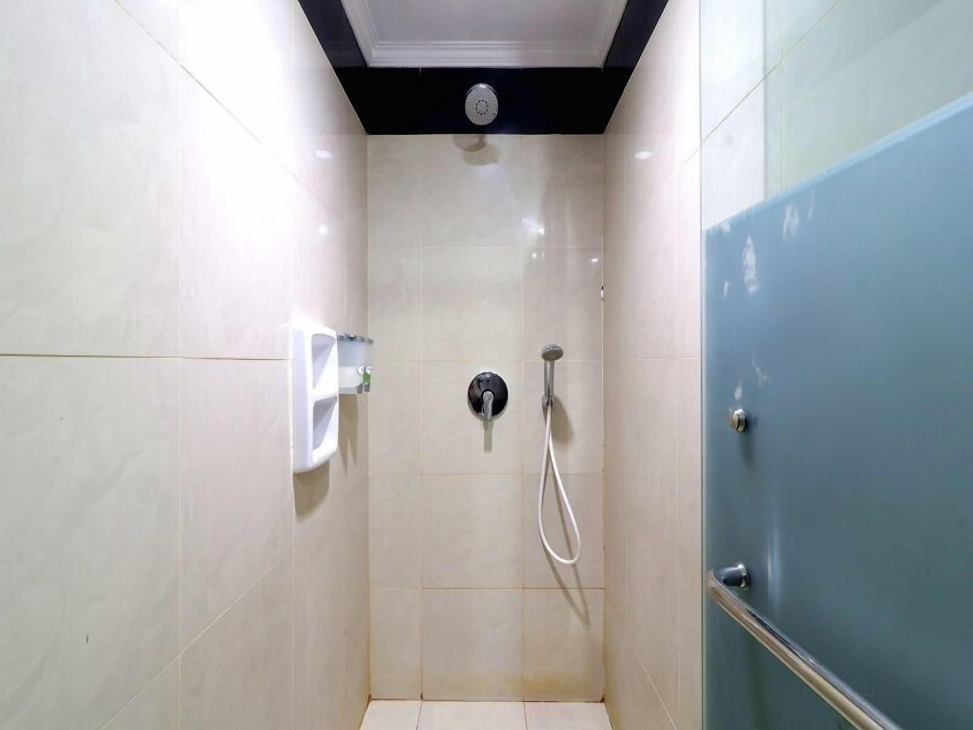 P Hotel Jakarta Buitenkant foto