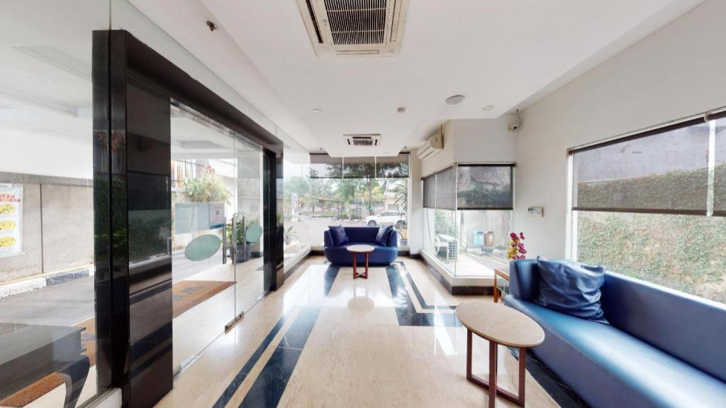 P Hotel Jakarta Buitenkant foto